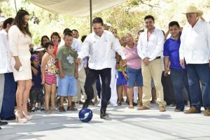 12671602_780991035366697_8806646478541861907_o